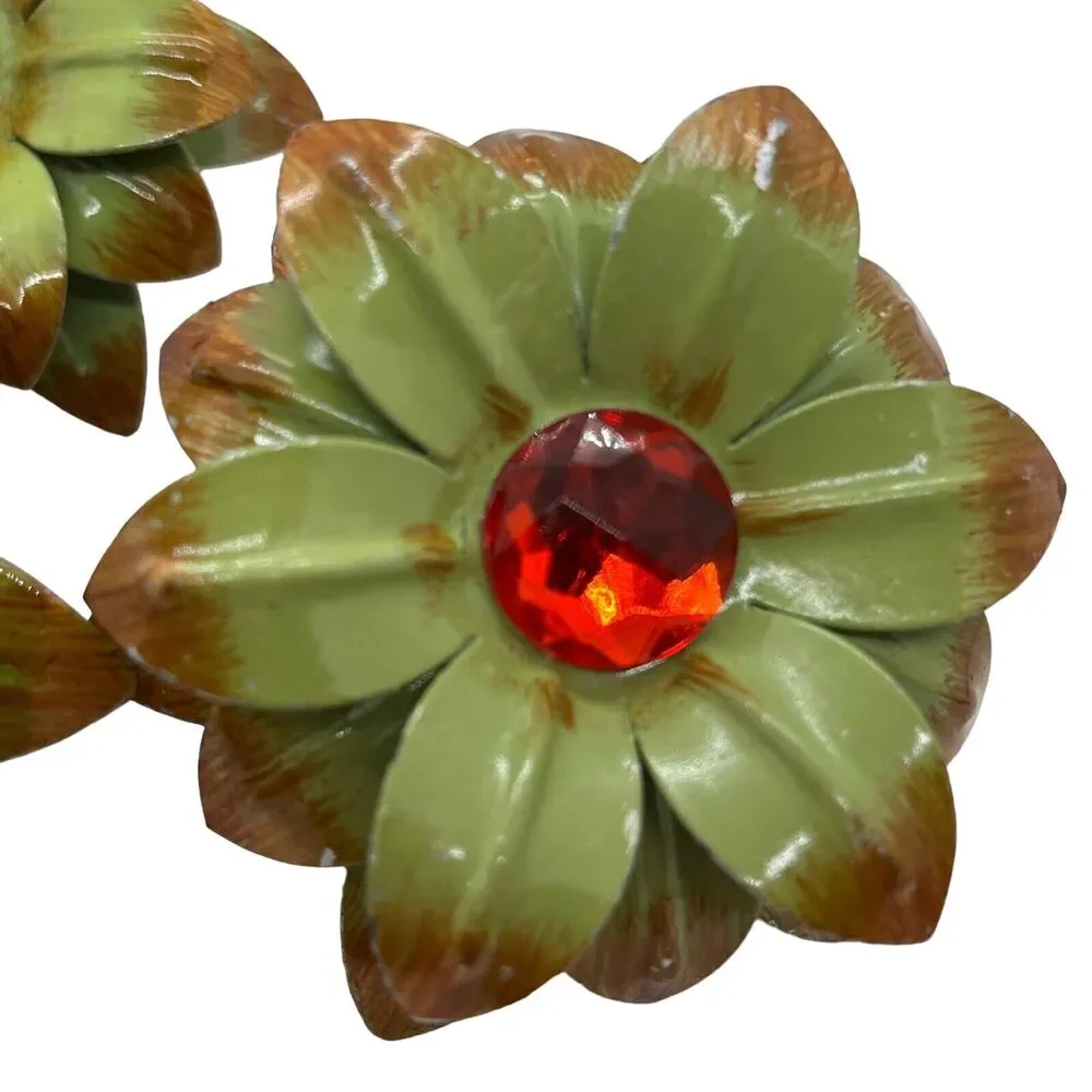 Pier 1 Metal Floral Sunflower Napkin Ring Holders Green w Red Center 3